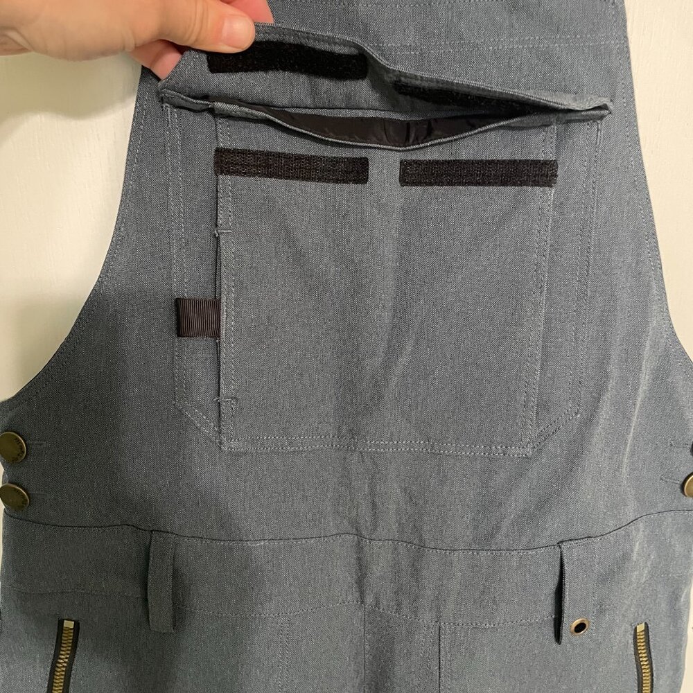 686 Women's Black Magic Insulated Snowpants - Bibs - Picture 6 of 12